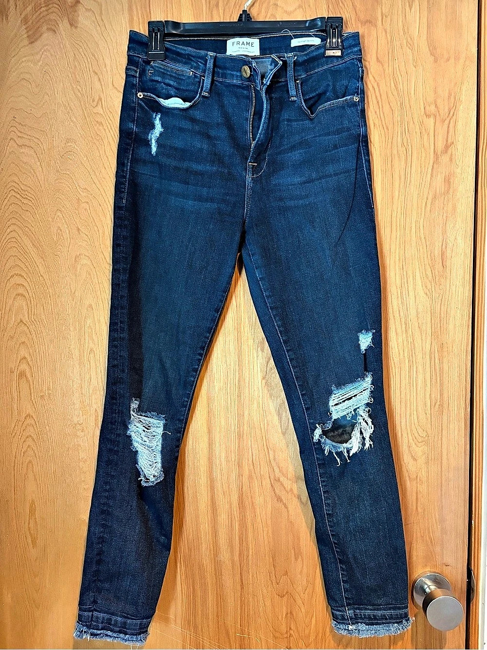 FRAME Le High Skinny Distressed Skinny Jeans in Blue Waist 29